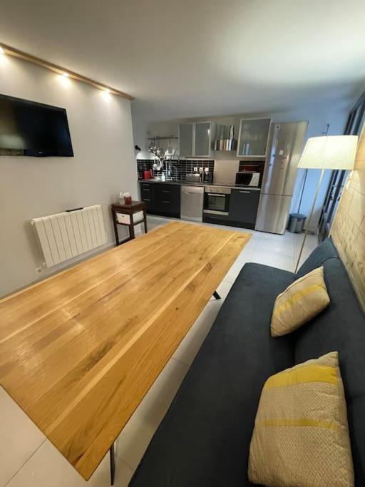 Le Sarana : 75M2, Calme, Belle Vue Avec Terrasse. Apartment Les Deux Alpes Exterior photo